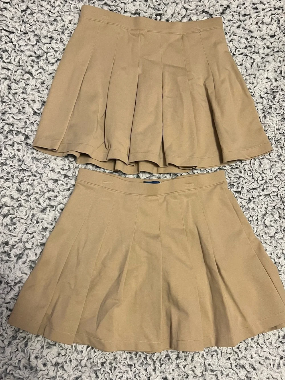 Old Navy Uniform Pleated Skort
